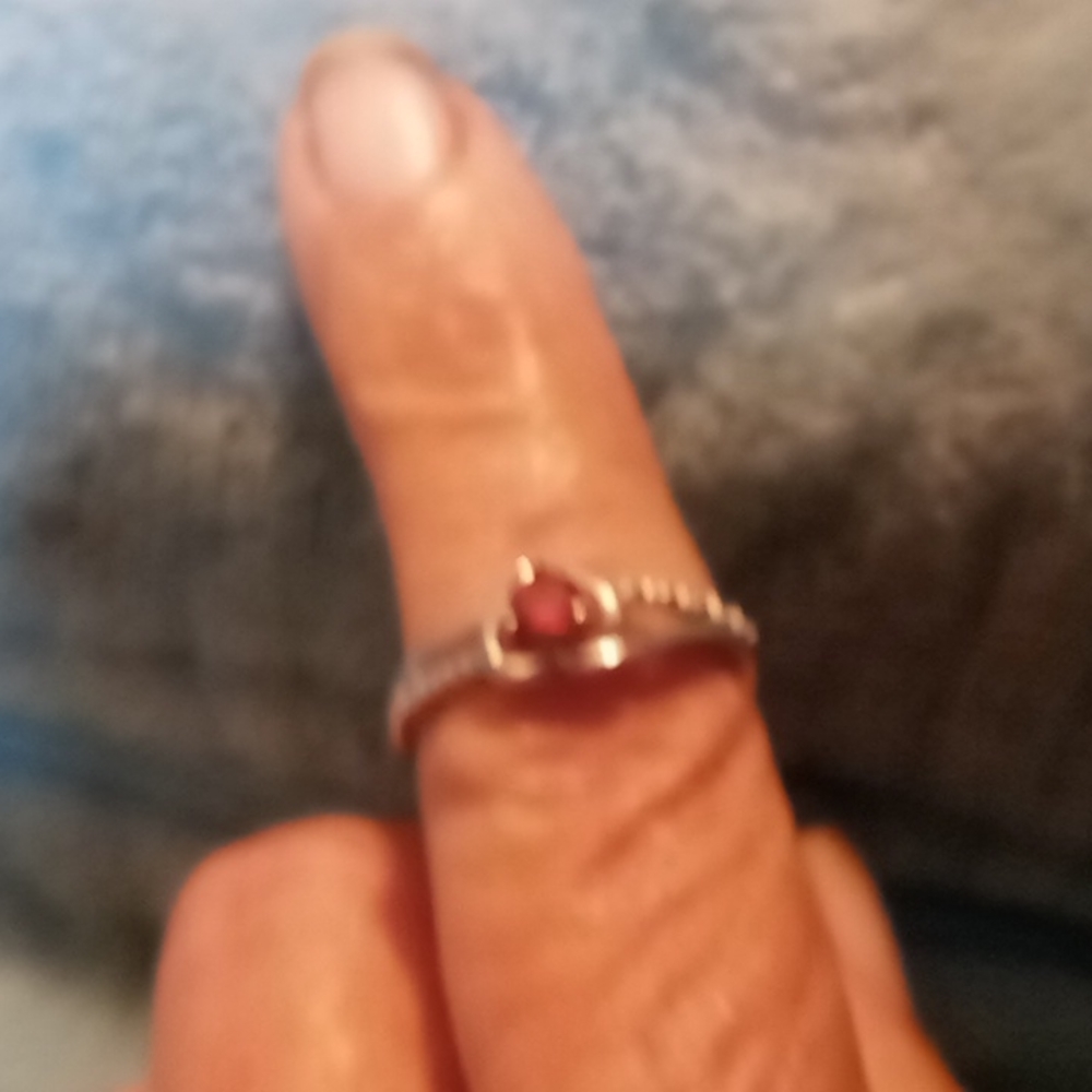 Size 8 ring
